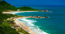 Imagem ilustrativa para As praias mais bonitas de Florianópolis para passar um tempo em família